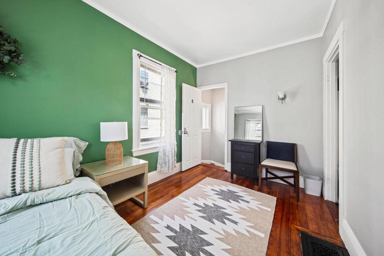 Apartamento Cozy Up In 5br Near Charming Oak Square *